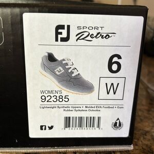 Footjoy golf shoes, size 6 wide.